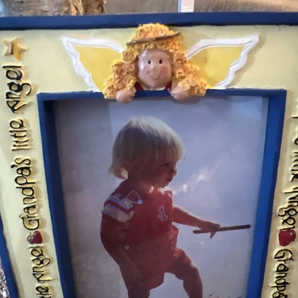 Grandma's little Angel Vintage picture frame From 1975‎